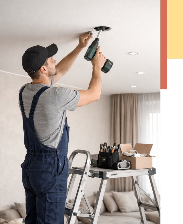 Установка и монтаж точечных светильников в натяжной потолок в Жигулевске от 1821 руб. | ОТДЕЛОЧНИК-Жгл